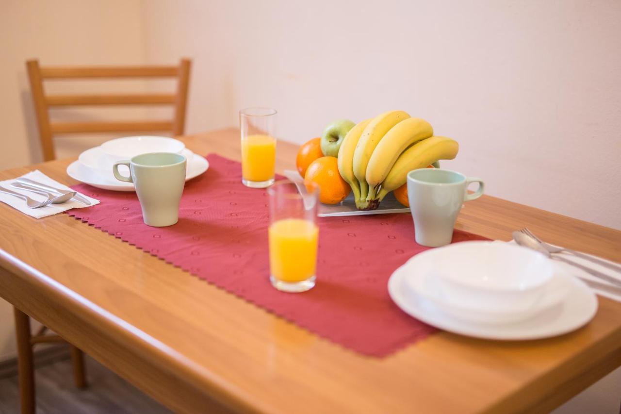 두쉬코바 아파트먼트 프라하 외부 사진